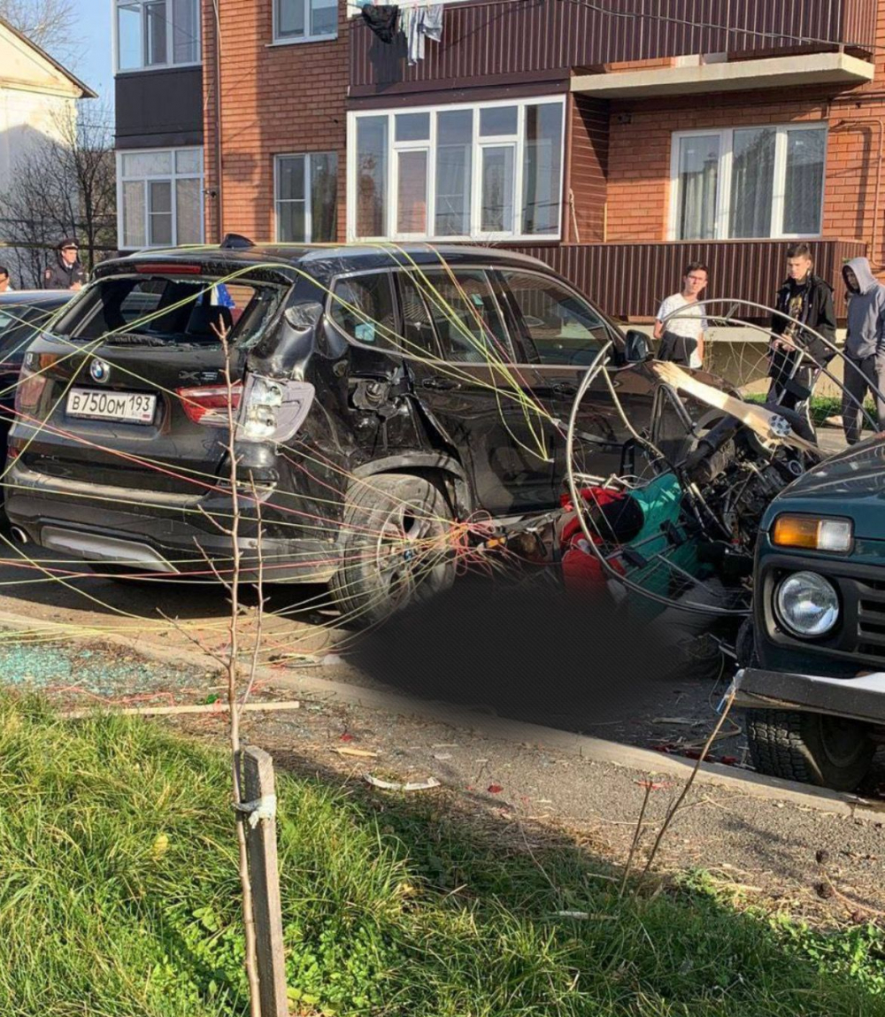 Погибли мужчина и подросток: подробности падения параплана на BMW в Краснодарском крае 24 ноября (ВИДЕО), - «Блокнот Краснодара»