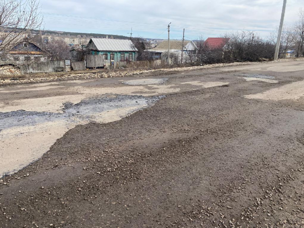 Бывший глава города Котово в Волгоградской области с должности ушел, а от ответственности за  провальный ремонт дороги - нет