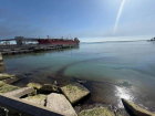 Нефтяной дождь и огромное пятно в море: атака ВСУ привела к экологической угрозе в Туапсе