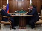 Путин назначил встречу губернатору Волгоградской области: предположительно, чтобы дать "добро" на перевыборы, - "Блокнот Волгограда"