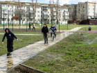 Зачем в дождь поливают парк Текстильщиков в Камышине? - камышанка