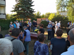 Ветераны камышинского спорта пришли проводить в последний путь Николая Гелюка 