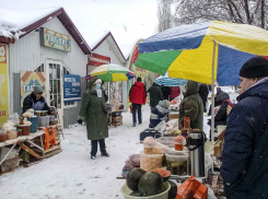 Деньги все уходят на еду и коммуналку: жители Волгоградской области не боятся проверок своих банковских счетов