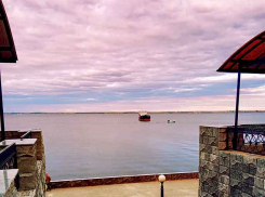 Пасмурно, ветрено, но тепло: погода в Камышине в понедельник 12 сентября