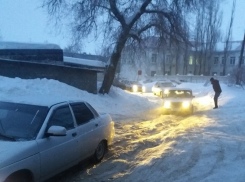 Почему камышинские водители называют угол поворота перед пешеходным переходом в четвертом микрорайоне «Бермудским треугольником»