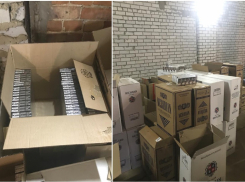 Во время обыска гаража и магазинов камышанина оперативники  изъяли «левых» сигарет больше, чем на миллион рублей