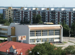 «Видел, как в 6-м микрорайоне разнимали двух парней с ножом и стволом, чем закончилось?» - камышанин