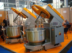 Руку рабочего затянуло в тестомесильную машину, - «Блокнот Волжского»