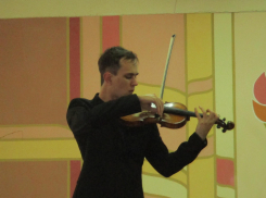 Колледж искусств в Камышине провел отчетный концерт солистов