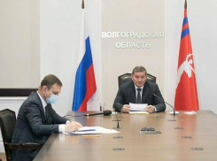 Камышане, задававшие вопросы губернатору Андрею Бочарову на «прямой линии», получили шанс дождаться ответов