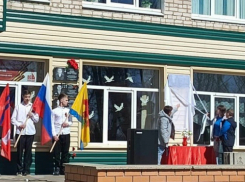 В селе Саломатино Камышинского района открыли мемориальную доску 57-летнему герою СВО, добровольцу Владимиру Новикову