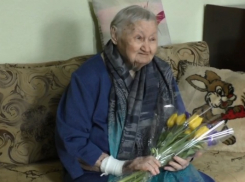 95-летнюю ветерана войны и труда Анну Попову в Камышине переселили из «убитой» квартиры