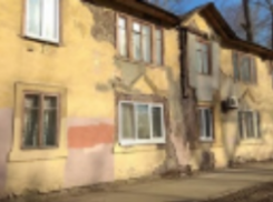 В Камышине признали домом под снос строение по улице Краснодонской, 25