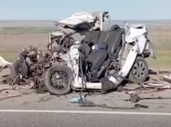 Иномарку разорвало, водитель погиб: жуткое ДТП в Камышинском районе случилось сегодня, 20 апреля