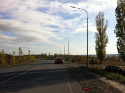 В Камышине на улице Волгоградской один водитель легковушки отправил в больницу другого после удара