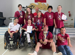 Особые камышинские спортсмены завоевали первое место на областной олимпиаде