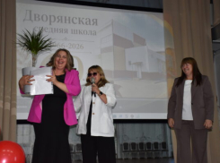 Дворянская школа в Камышинском районе отметила 60-летний юбилей