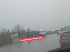 Камышане сообщают о «скорой» на месте ДТП на дороге между Петровым Валом и Камышином