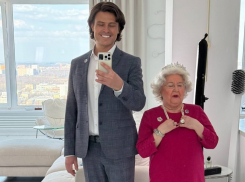 Об открытии домов престарелых «Седые любовники» сообщил известный певец-волгоградец Прохор Шаляпин (ВИДЕО)