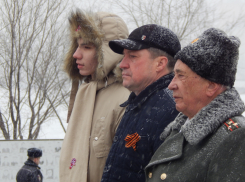 За неделю о главе Камышина Станиславе Зинченко не появилось ни одного сообщения, где он? - камышанка