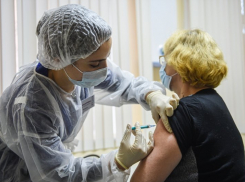 В Камышине для горожан возраста «60+» открыли прививочный кабинет «повышенной комфортности»
