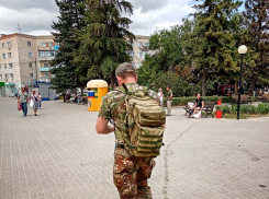 Медведев: с января на контрактную службу в Россию приняли 280 тысяч человек