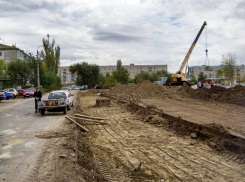 Стало известно, почему на самом деле закрыли на месяц проезд по улице Крупской в Камышине