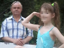 Волгоградские СМИ продолжают писать о кошмаре - найденной в холодильнике мертвой худенькой студентке из Волжского  