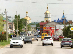 Российским таксистам ограничат рабочий день с 1 сентября 2023 года
