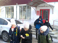 Почему 10 января при 24-х градусах мороза в Камышине не отменили занятия в школах? - камышанка