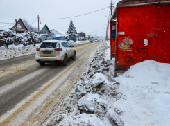 Снегопад «детский» был, а коммунальщики с ним на «двойку с плюсом» справились пока, - камышанка