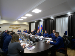 Генпрокурор РФ Александр Гуцан провел встречу с предпринимателями Волгоградской области