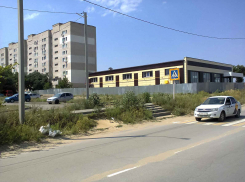 «КамышинТеплоЭнерго» завтра, 16 августа, неожиданно отключает горячую воду во всем 5-м микрорайоне и 3-м городке - обещает, что всего на полдня
