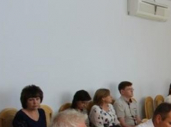 Стало известно, какие категории бюджетников самые высокооплачиваемые в Камышине
