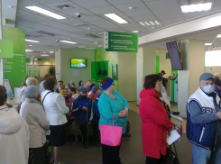 Неработающим пенсионерам правительство не перестает обещать повысить пенсии «вот-вот»