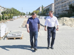 «Без мата не скажешь»: вспоминаем, за что стоит любить именинника Андрея Бочарова, - «Блокнот Волгограда» (ВИДЕО)