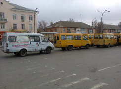 В Камышине обвиняемый купил новые брюки своей жертве, и суд закончился миром