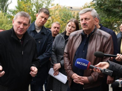 Андрей Бочаров рассказал журналистам, где появится транспортно-пересадочный узел; когда делал «подход к прессе» Станислав Зинченко - и не вспомнить