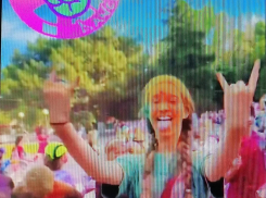 Не прошло и десяти дней после Арбузного «разгуляя», как в Камышине опять решили веселиться и дурачиться?