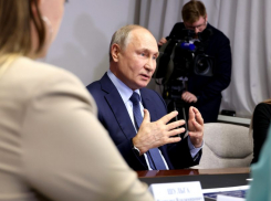 «Не ограничивайтесь стереотипами»: Путин дал совет, как найти идеальную жену, - «Блокнот - Россия»