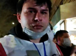 Журналисту «Блокнота Волгограда» распылили в лицо перцовый баллончик во время митинга, - «Блокнот Волгограда» (ВИДЕО)