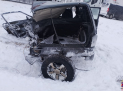 Зимняя московская трасса и роковой удар сегодня, 13 февраля, в одно мгновение забрали жизнь 18-летнего парня в Волгоградской области (ВИДЕО)
