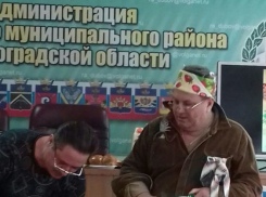 На заседании Дубовской районной думы Волгоградской области готовятся рассмотреть скандал с гулянкой чиновников