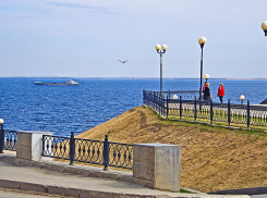 В Камышине начинает работу паром между берегами Волги