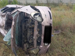 В Волжском хоронят мать двоих детей, разбившуюся на трассе