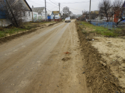 В Камышине кто-то перед Новым годом облагодетельствовал улицу Колесную! - камышанка