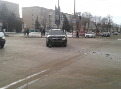 Камышане обсуждают в соцсетях только что произошедшую аварию на улице Ленина