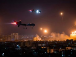 Новости СВО на утро 9 апреля: налет «Гераней» на Харьков и Днепропетровск, ракетный удар по ВСУ в Курской области, США уходят из Польши