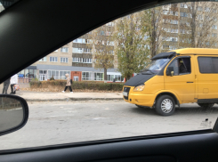 Камышане интересуются судьбой остановки на «Оптике»