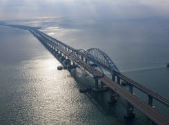 Новости СВО на утро 8 декабря: подробности атаки на Крымский мост, ВСУ убивают своих дронами, а подростки бегут из Украины